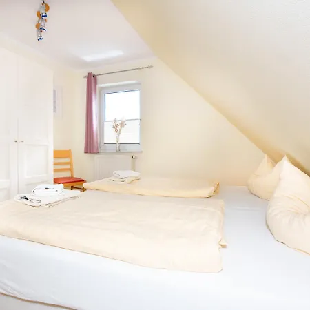 Zum Ostseestern, App 2 Apartment